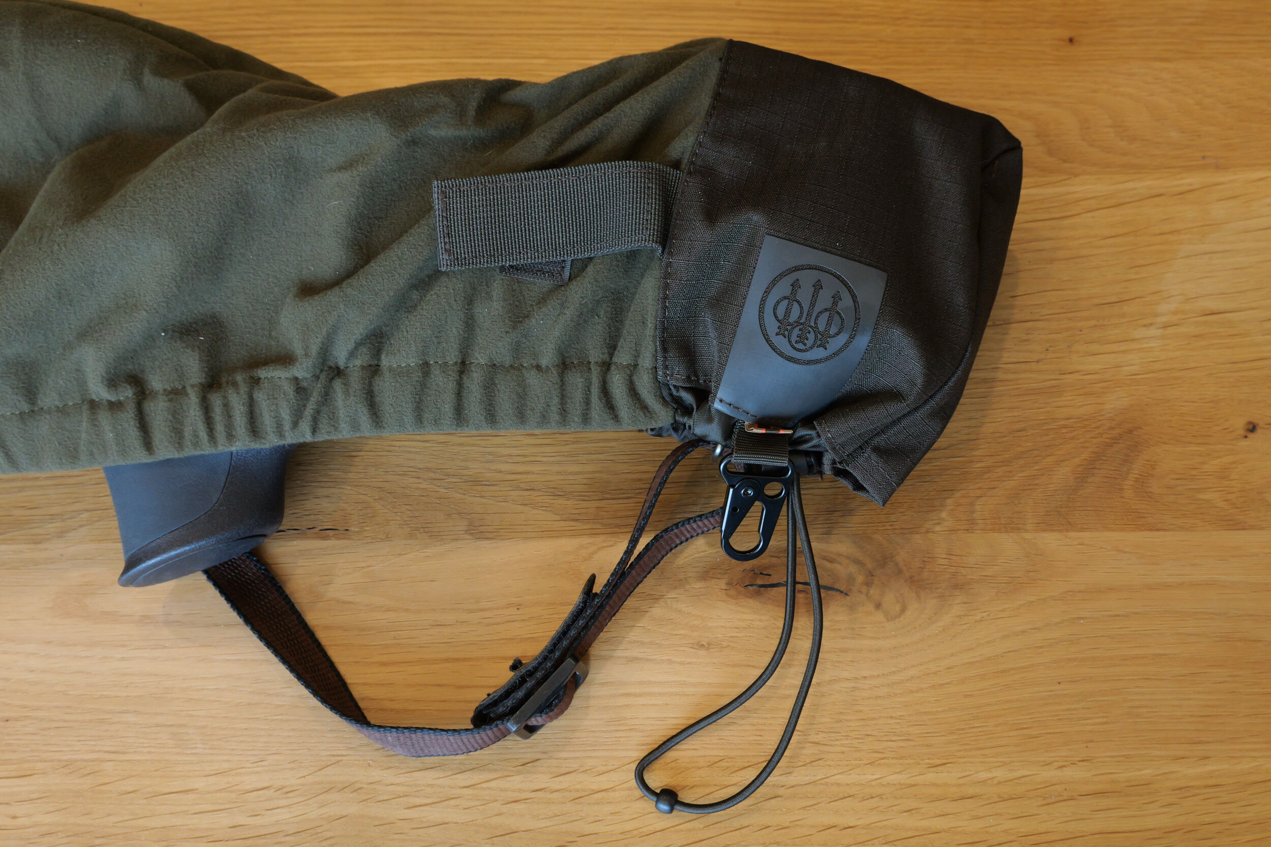 Beretta faltbares Pirschfutteral 118/135 cm (Green Moss)