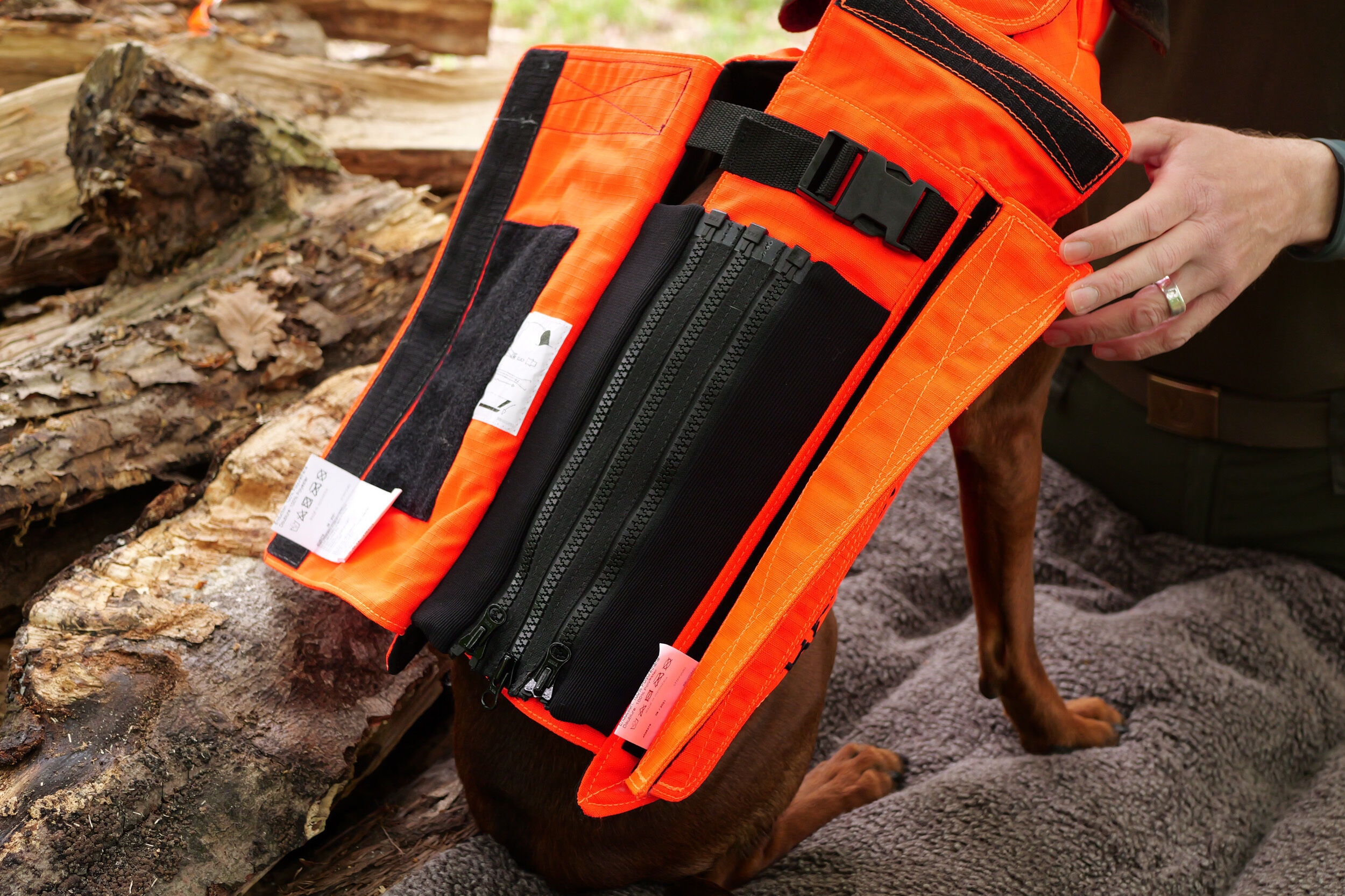 Browning Protect Pro Hundeschutzweste (orange) Browning Protect Pro Hundeschutzweste (orange)