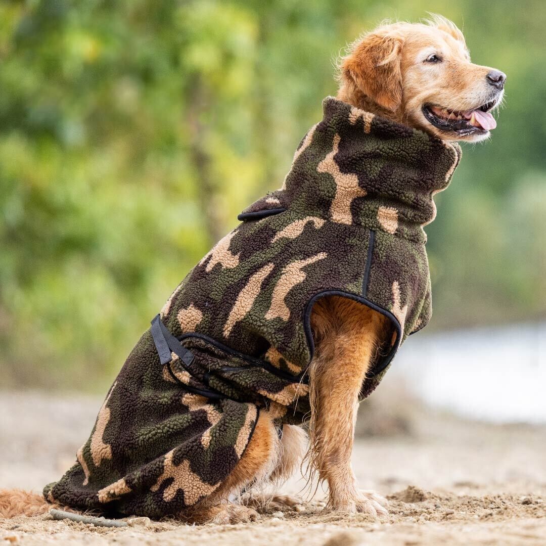 Actionfactory Warmover Cape Standard Hundemantel (Camouflage) Actionfactory Warmover Cape Standard Hundemantel (Camouflage)