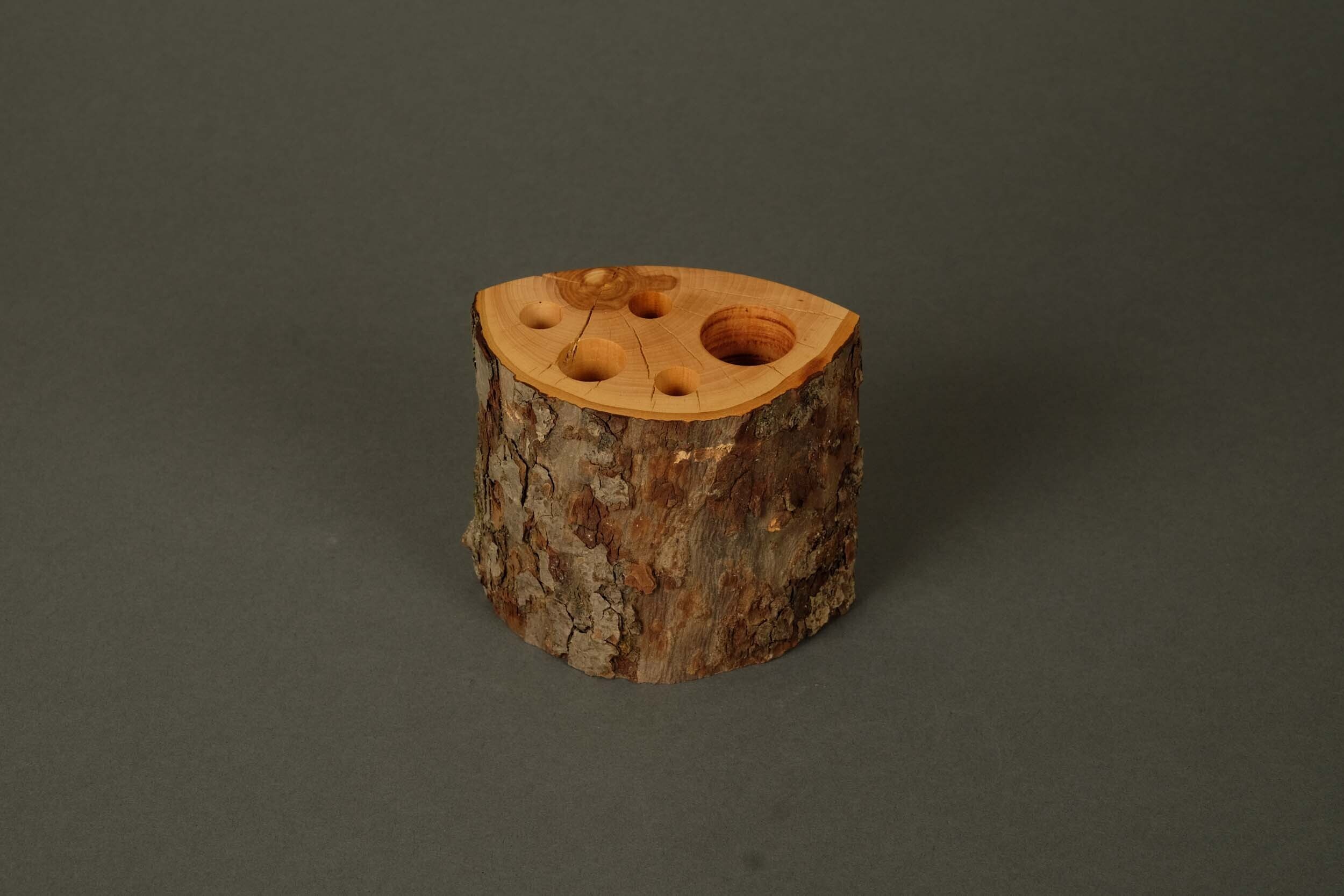 Edler Holz-Stiftehalter Stifthirt Nr. 9 (Apfel) Edler Holz-Stiftehalter Stifthirt Nr. 9 (Apfel)