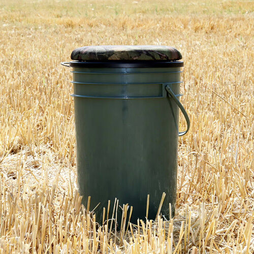 Klappstühle, Dreibeine