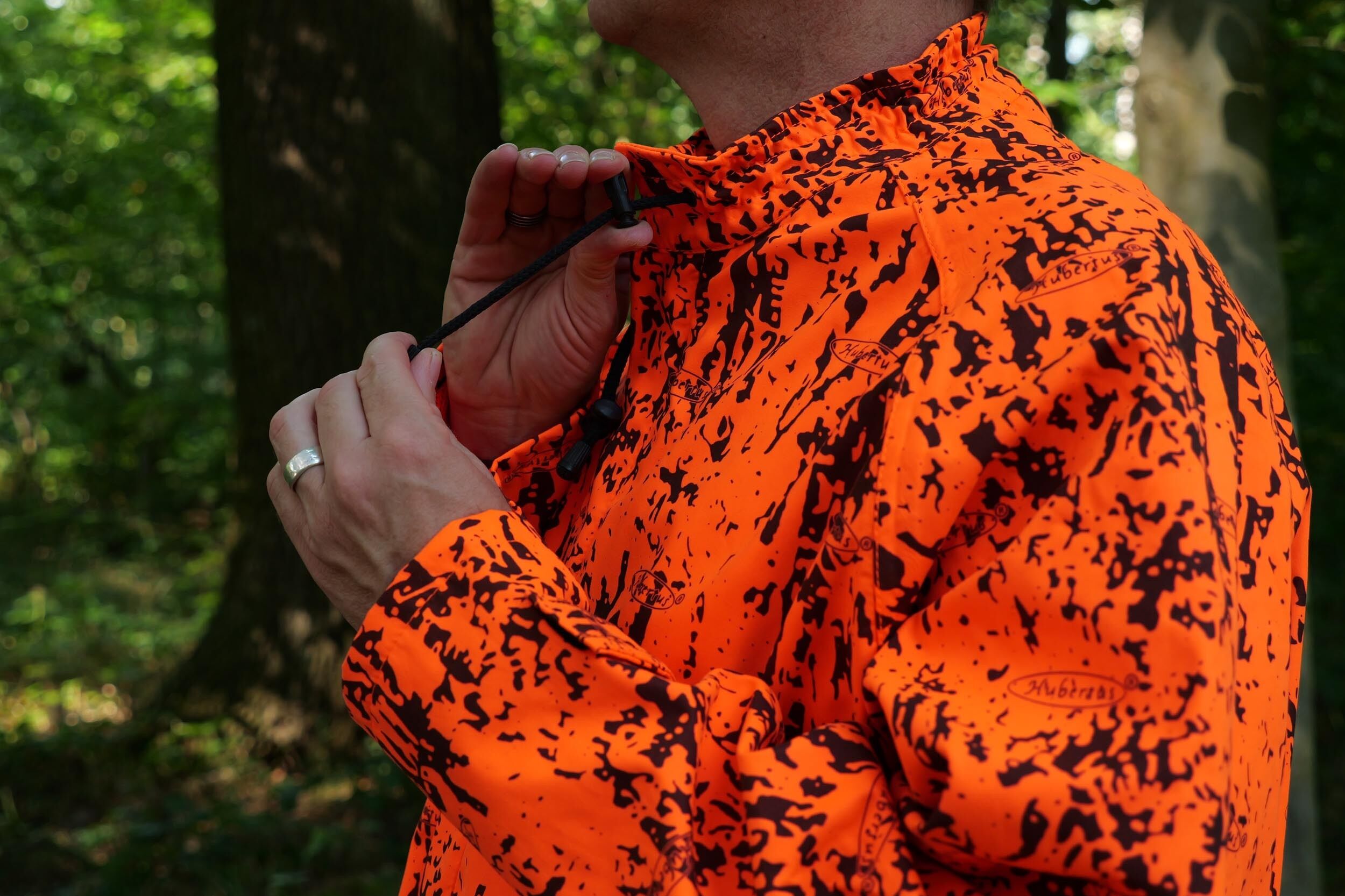 Hubertus Warn-Überjacke Drückjagd wasserdicht (grün-orange) Hubertus Warn-Überjacke Drückjagd wasserdicht (grün-orange)