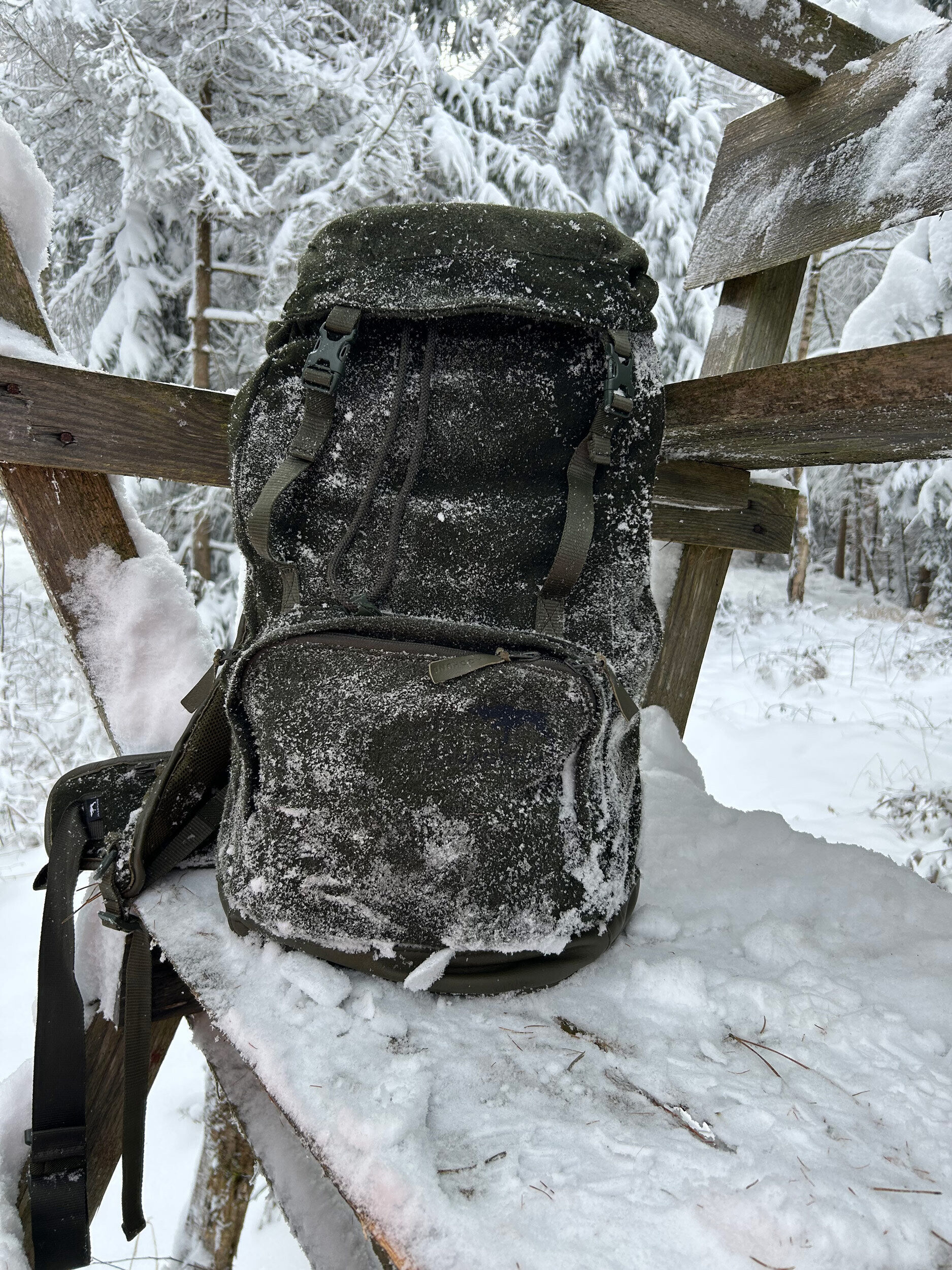 Jagdhund Staufen Lodenrucksack