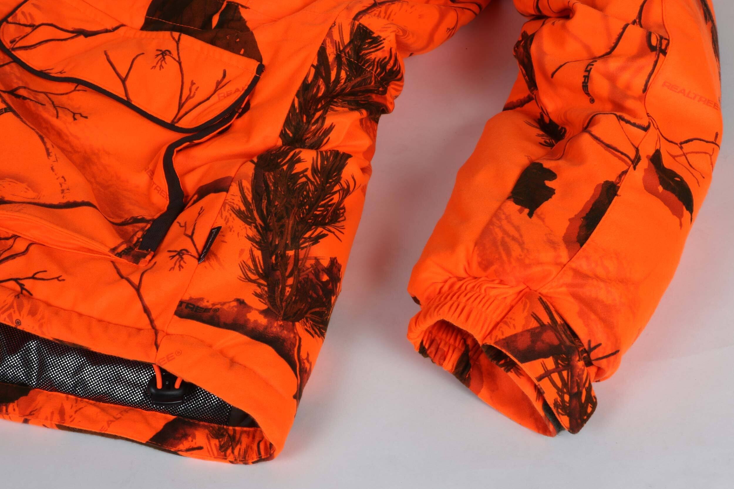 Pinewood Abisko Camou 2.0 Winterjacke (AP Blaze) Pinewood Abisko Camou 2.0 Winterjacke (AP Blaze)