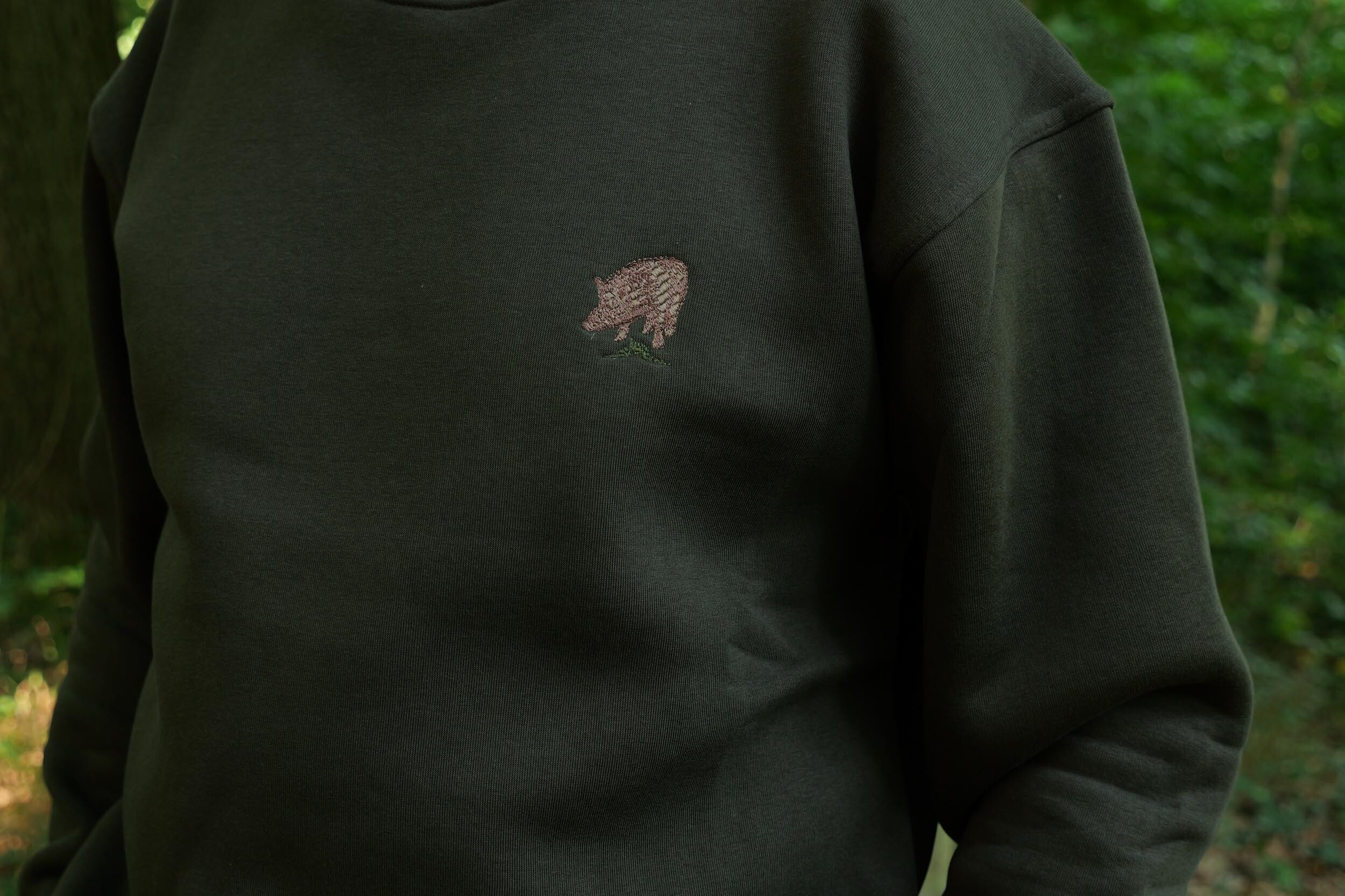 Hubertus Sweatshirt Wildschweinmotiv (oliv)