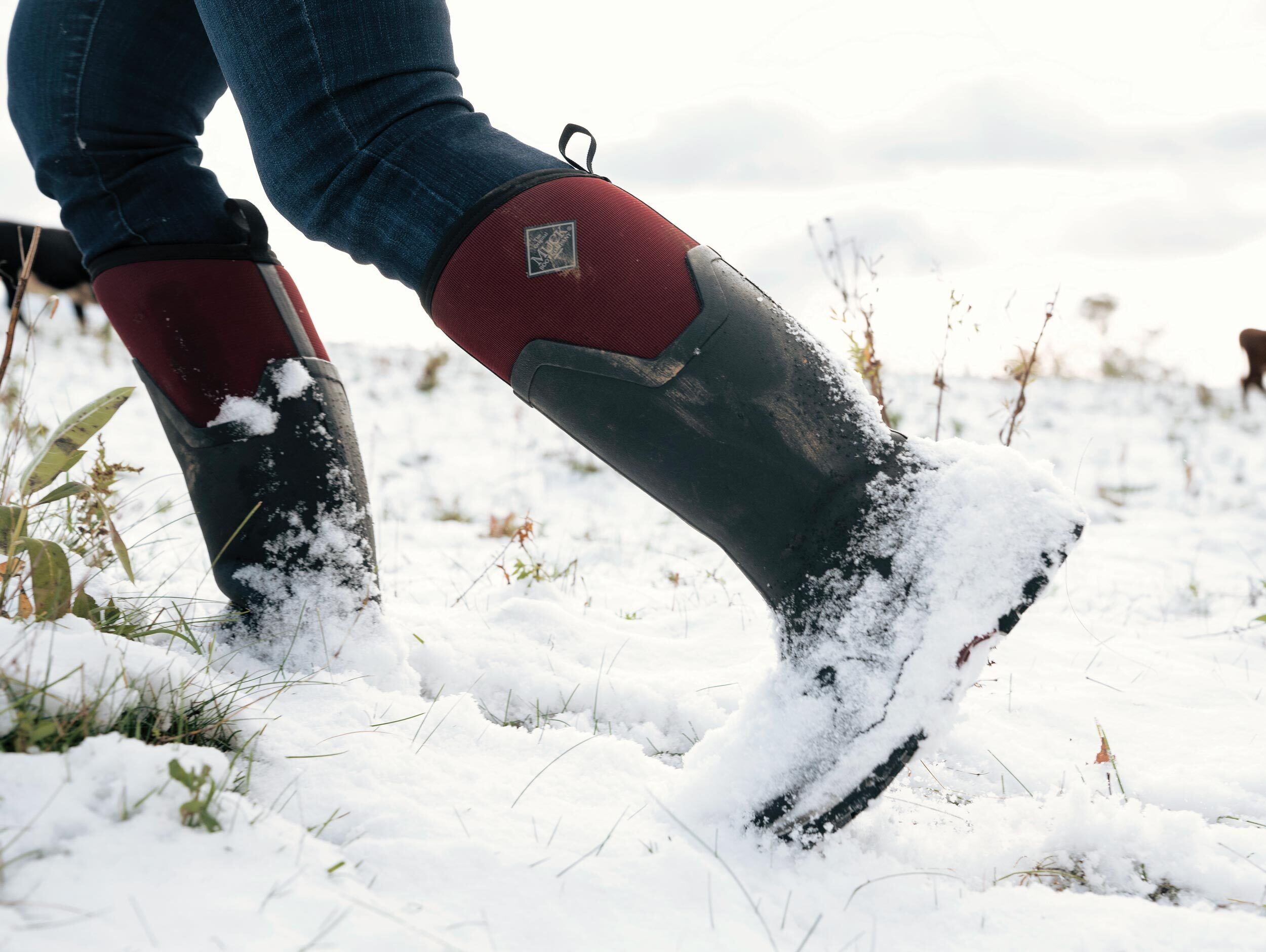 Muck Boot Arctic Ice Lady Tall Damengummistiefel (black/maroon) Muck Boot Arctic Ice Lady Tall Damengummistiefel (black/maroon)