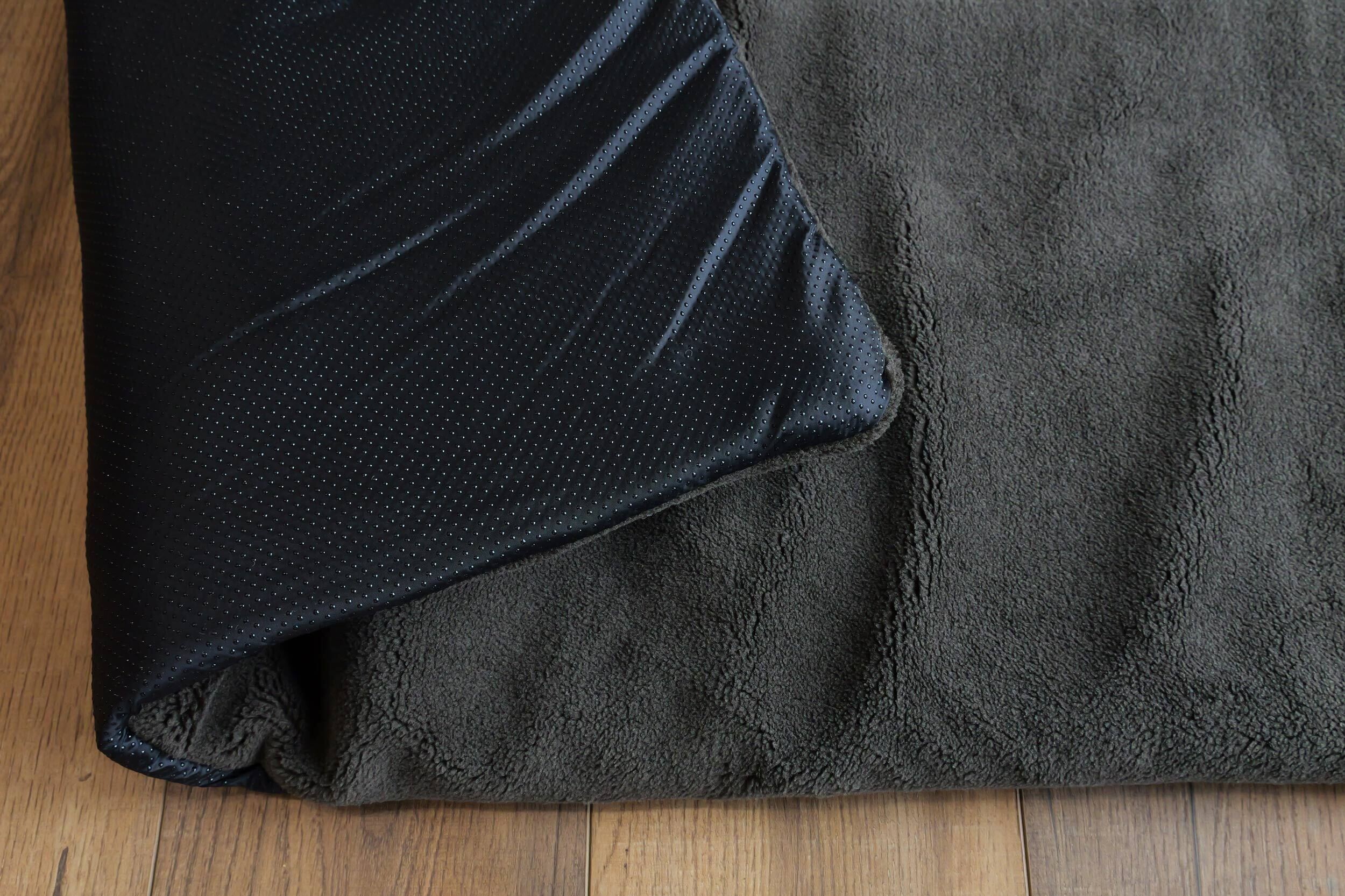AKAH NaturVital Hunde-Thermobett 100 x 120 cm