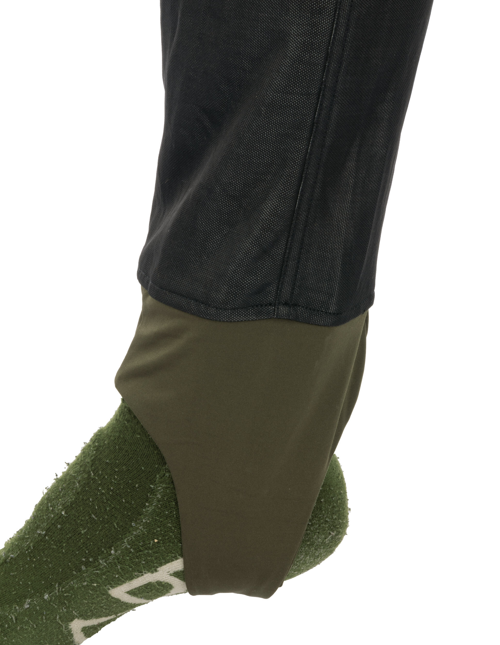 Hart Hose Eber (Schwarz) Hart Hose Eber (Schwarz)