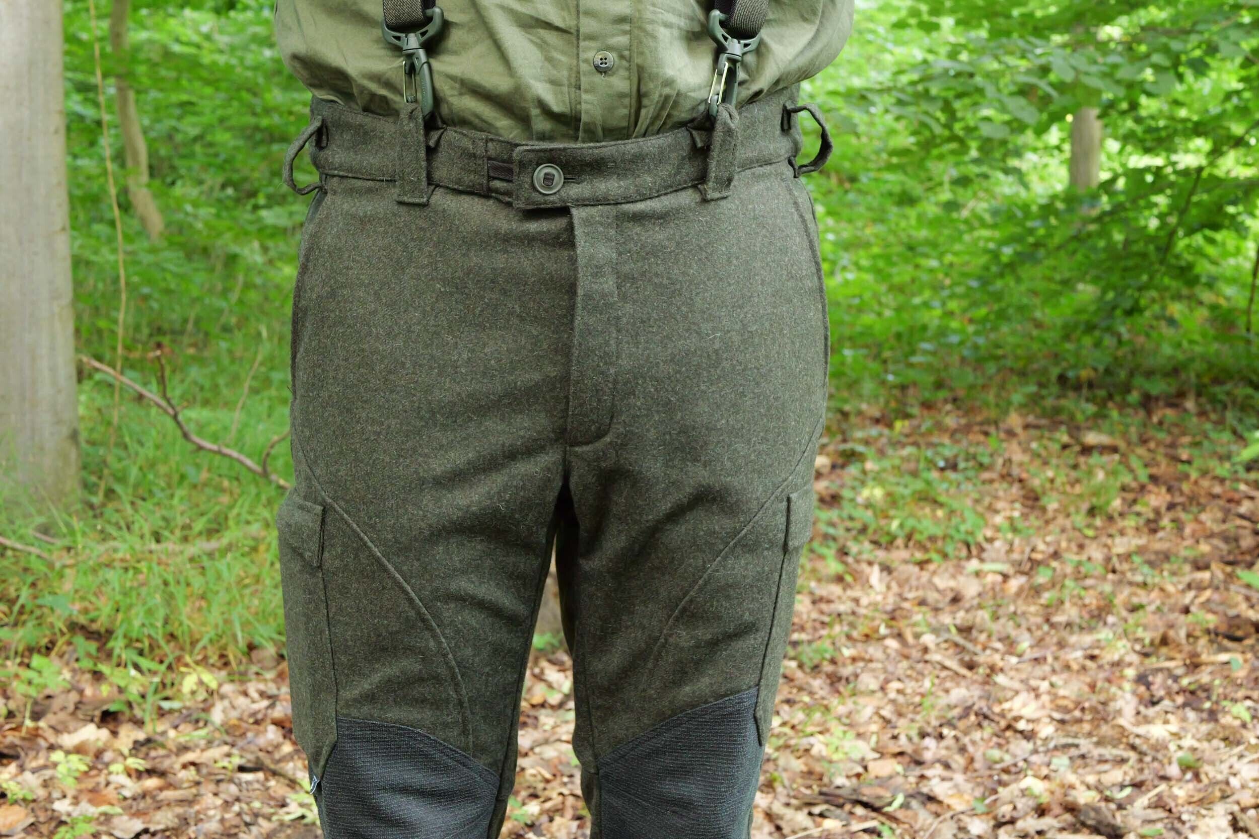 Jagdhund Loden-Multifunktionshose Gößl mit Gamaschen (oliv) Jagdhund Loden-Multifunktionshose Gößl mit Gamaschen (oliv)