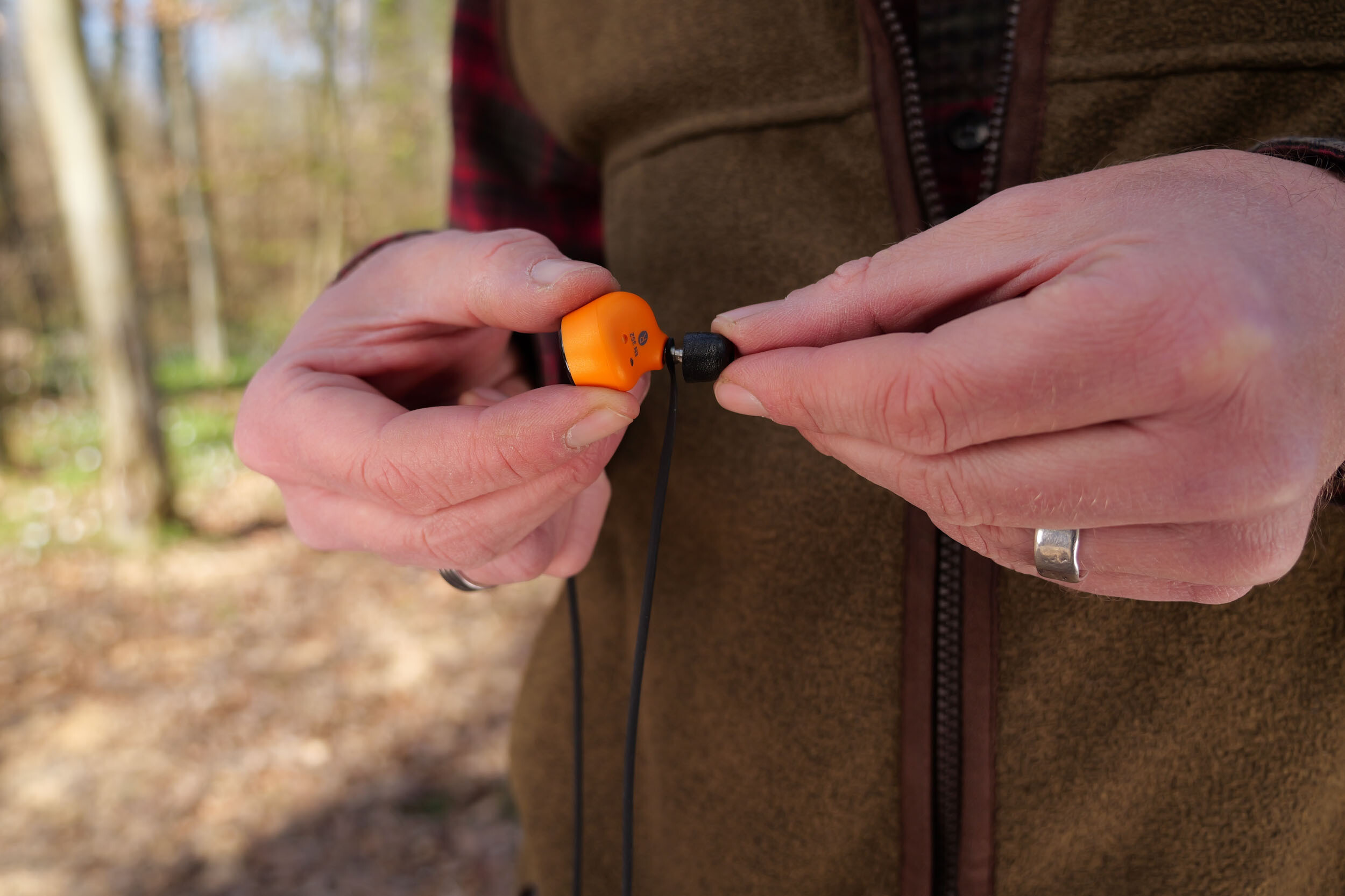 Isotunes Caliber BT aktiver In-Ear-Kopfhörer-Gehörschutz Isotunes Secure Cord In-Ear-Sicherungsschnur