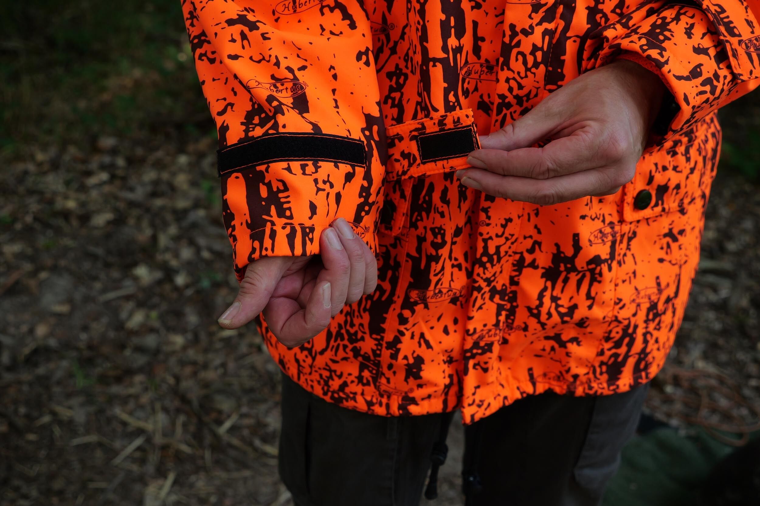 Hubertus Warn-Überjacke Drückjagd wasserdicht (grün-orange) Hubertus Warn-Überjacke Drückjagd wasserdicht (grün-orange)