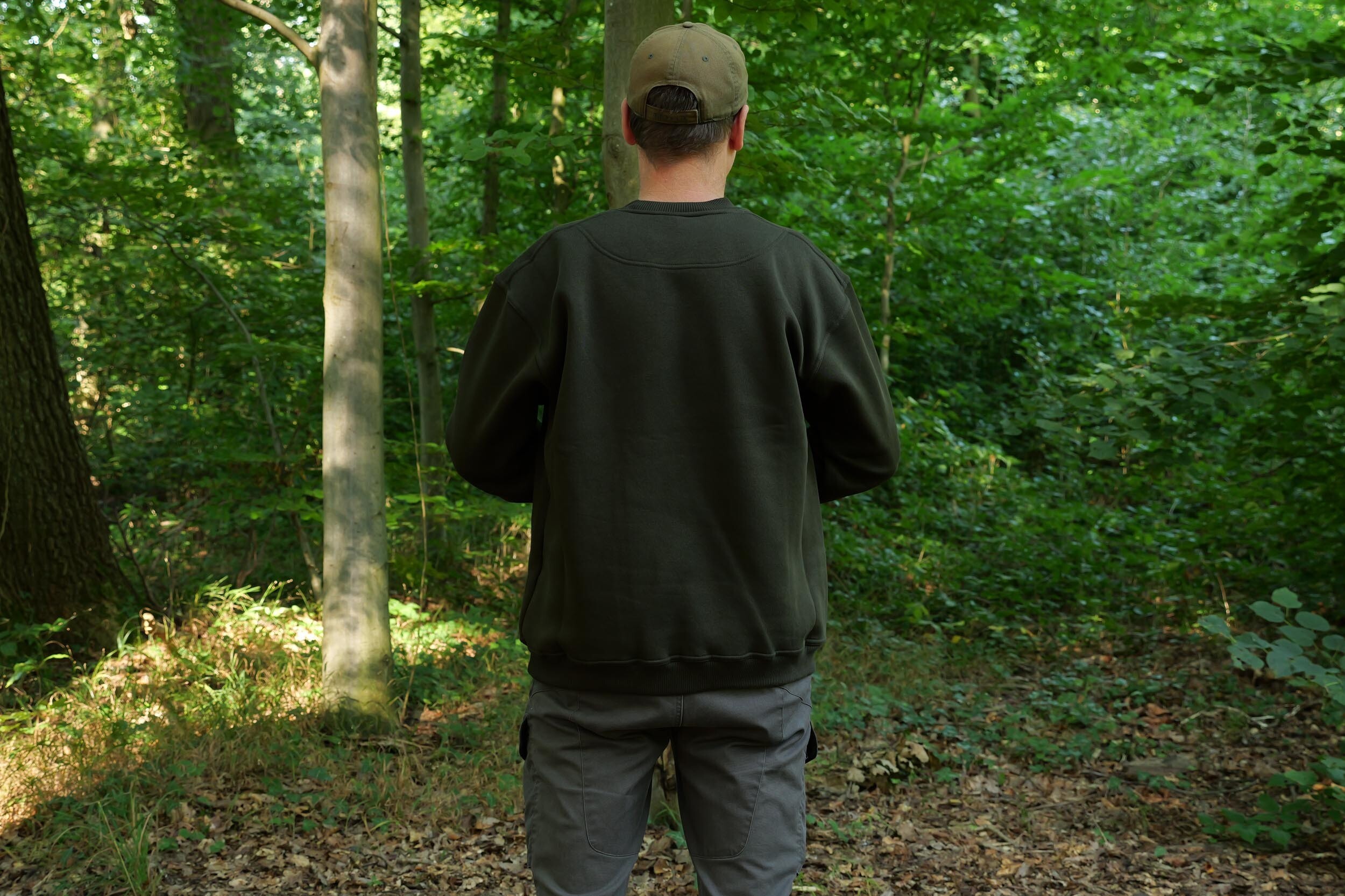 Hubertus Sweatshirt Wildschweinmotiv (oliv)
