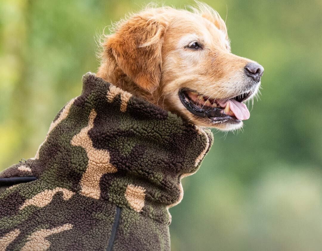 Actionfactory Warmover Cape Standard Hundemantel (Camouflage) Actionfactory Warmover Cape Standard Hundemantel (Camouflage)