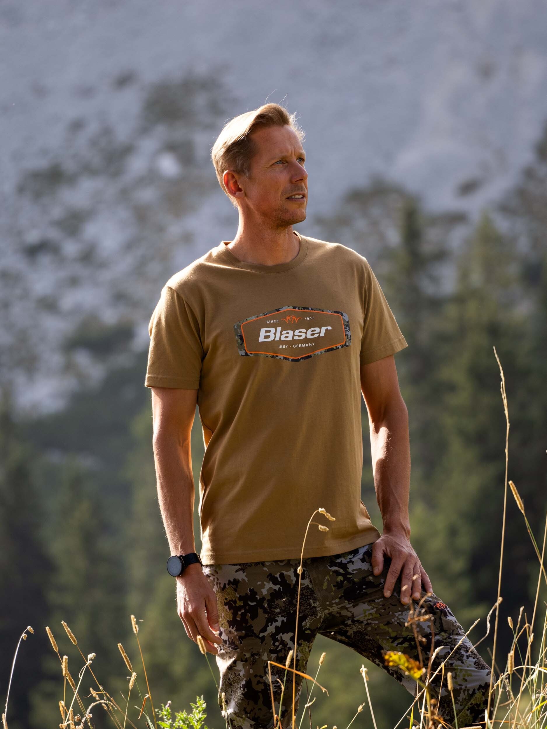 Blaser Badge T-Shirt 24 (mattgold) Blaser Badge T-Shirt 24 (mattgold)