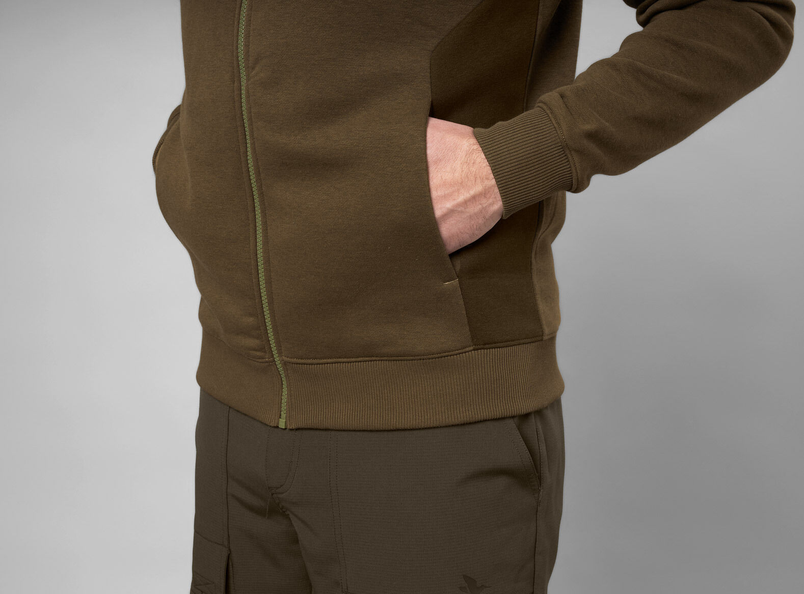 Seeland Cross Kapuzenjacke (Dark Olive) Seeland Cross Kapuzenjacke (Dark Olive)