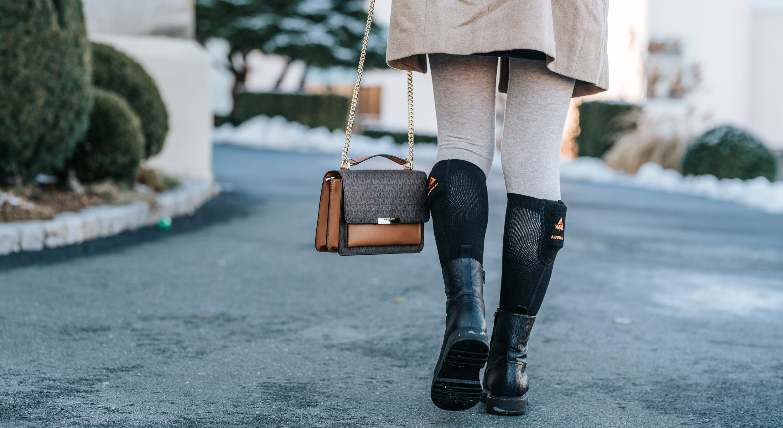 Alpenheat FireWoolSocks Beheizte Socken mit APP (schwarz/grün)