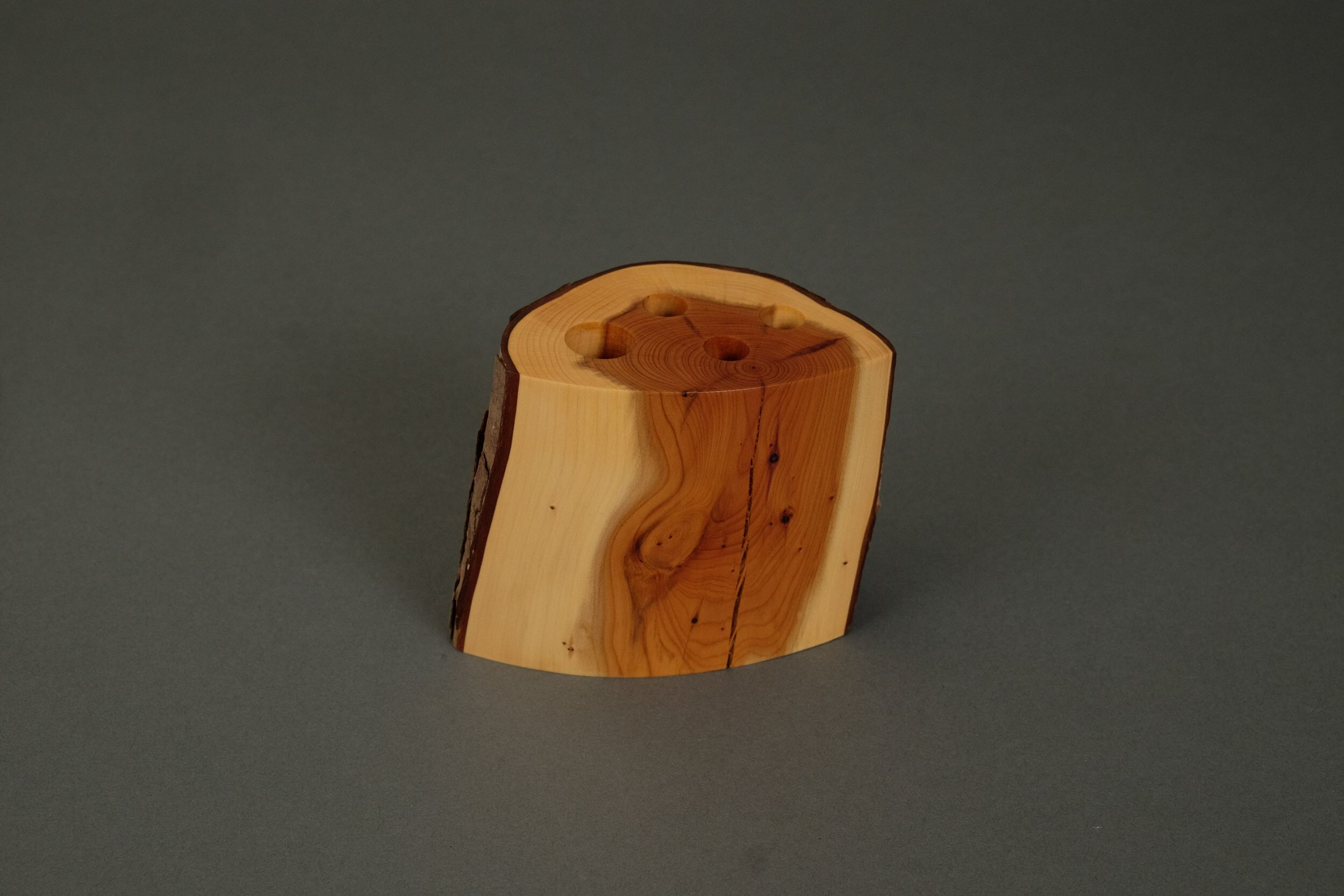 Edler Holz-Stiftehalter Stifthirt Nr. 18 (Eibe)