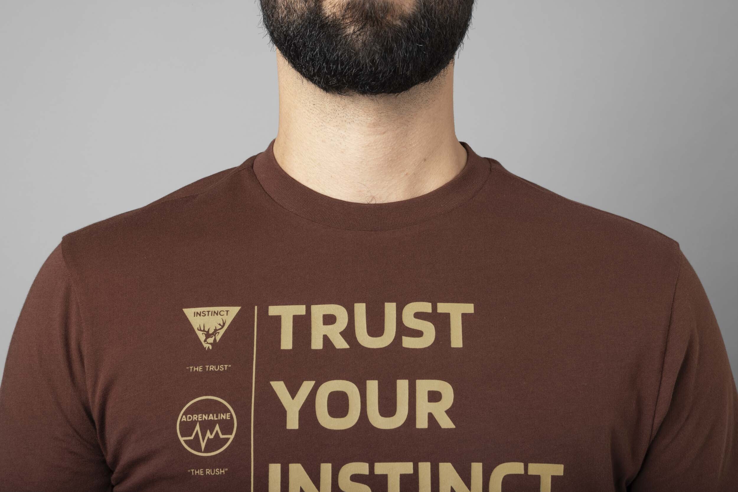 Härkila Instinct T-Shirt (Burgundy) Härkila Instinct T-Shirt (Burgundy)