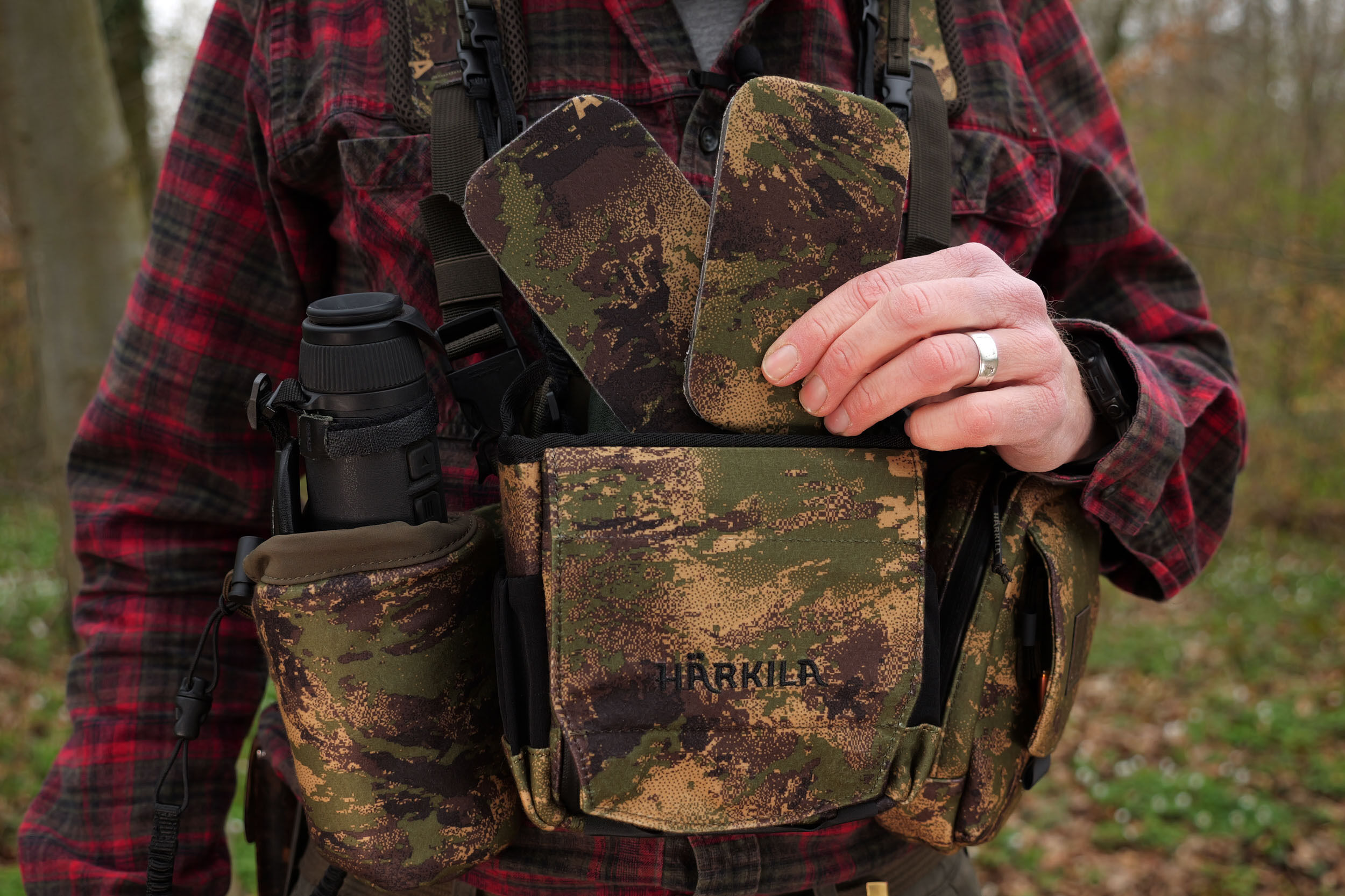 Härkila Camo-Fernglashalter (Axis MSP) Härkila Camo-Fernglashalter (Axis MSP)