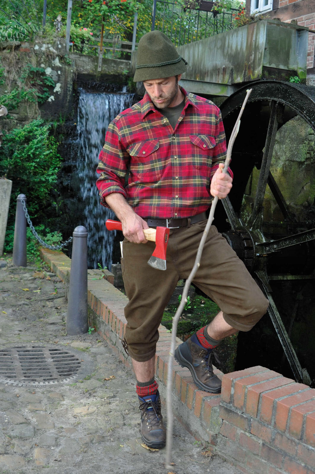 Hubertus Lederkniebundhose (oliv)