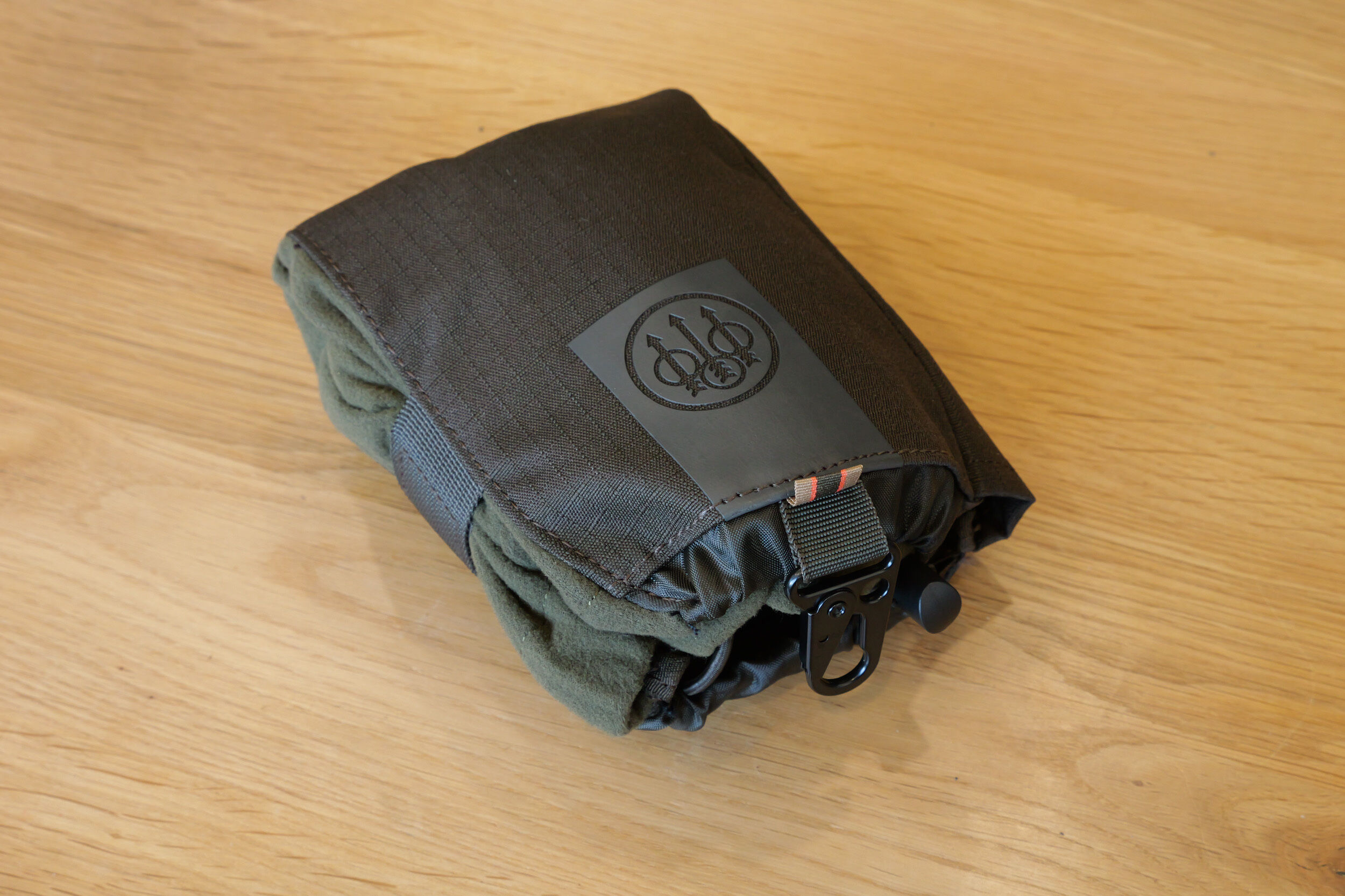 Beretta faltbares Pirschfutteral 118/135 cm (Green Moss)